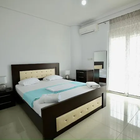 Kristi Apartments Sarande Exterior photo